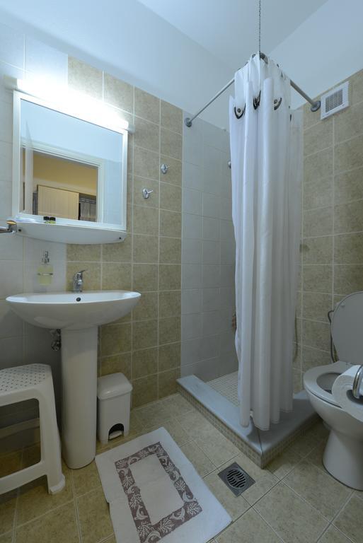Aigli Apartments Néa Ankhíalos 외부 사진