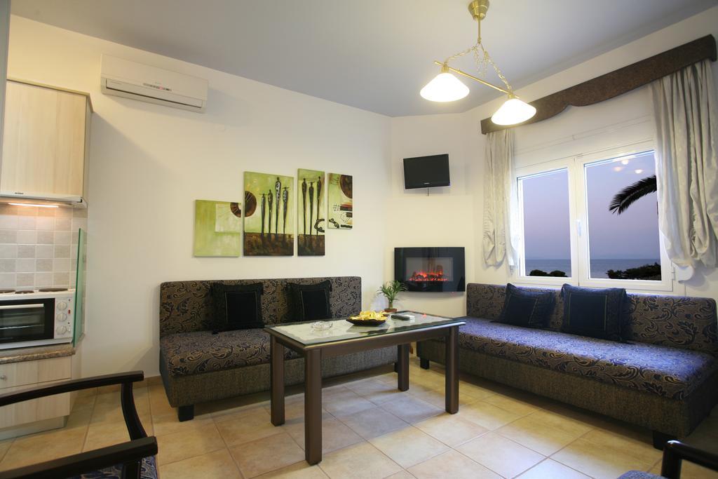 Aigli Apartments Néa Ankhíalos 외부 사진